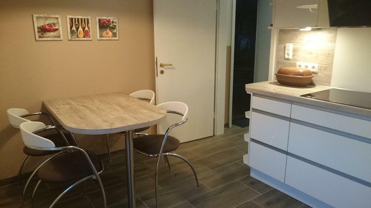 Gemuetliche Wohnung Im Westerwald, Mit Einer Grossen Terrasse!! Weitefeld 외부 사진